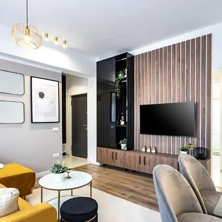 Majestic With View In Magheru Apartment