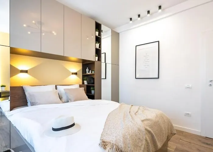 Majestic With View In Magheru Bukarest