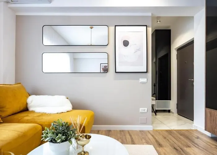 Majestic With View In Magheru Apartman *