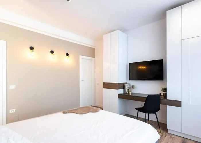 Majestic With View In Magheru Apartman *